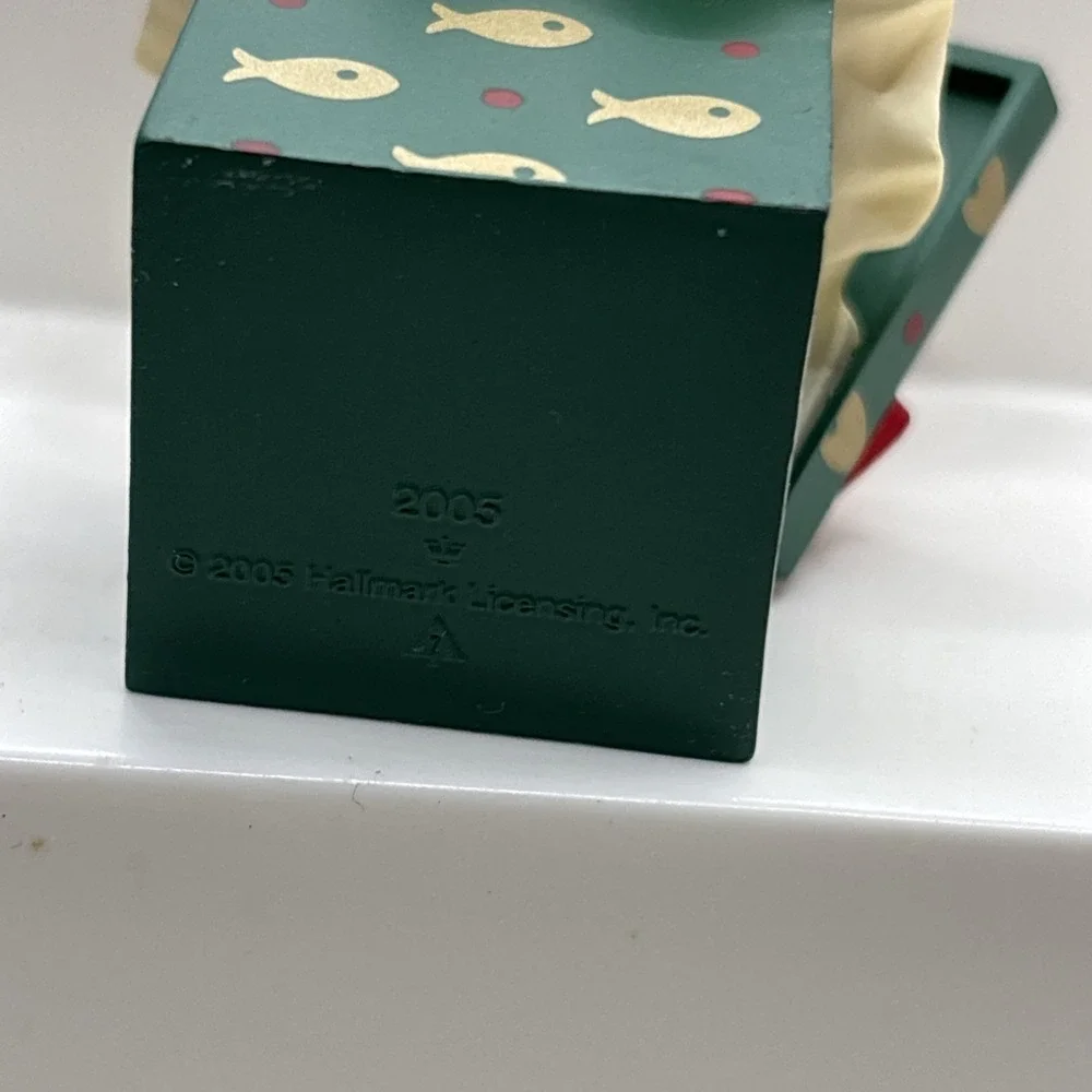HALLMARK Keepsake 2005 MISCHIEVOUS KITTENS ORNAMENT #7 In Collector's Series